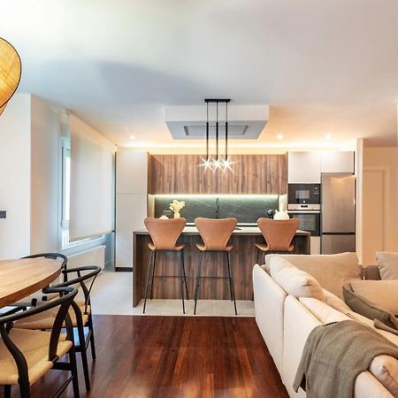New! Lovely 4-Bedroom Loft In Bilbao Eksteriør billede