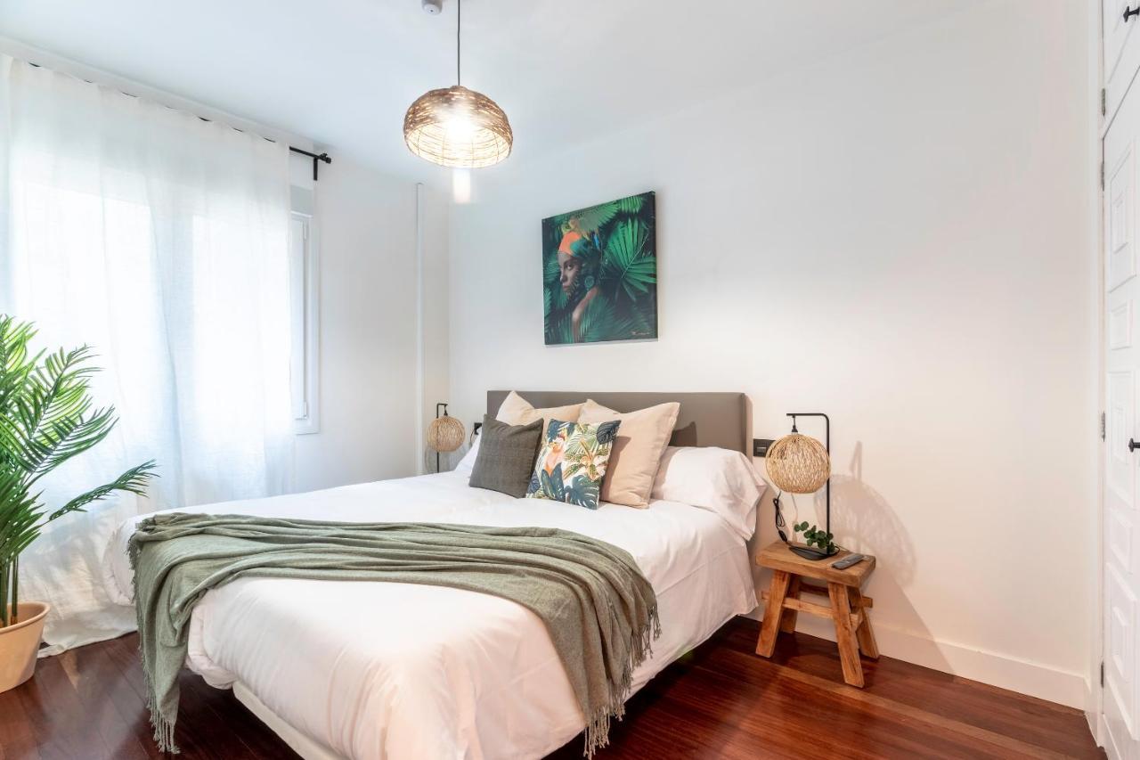 New! Lovely 4-Bedroom Loft In Bilbao Eksteriør billede