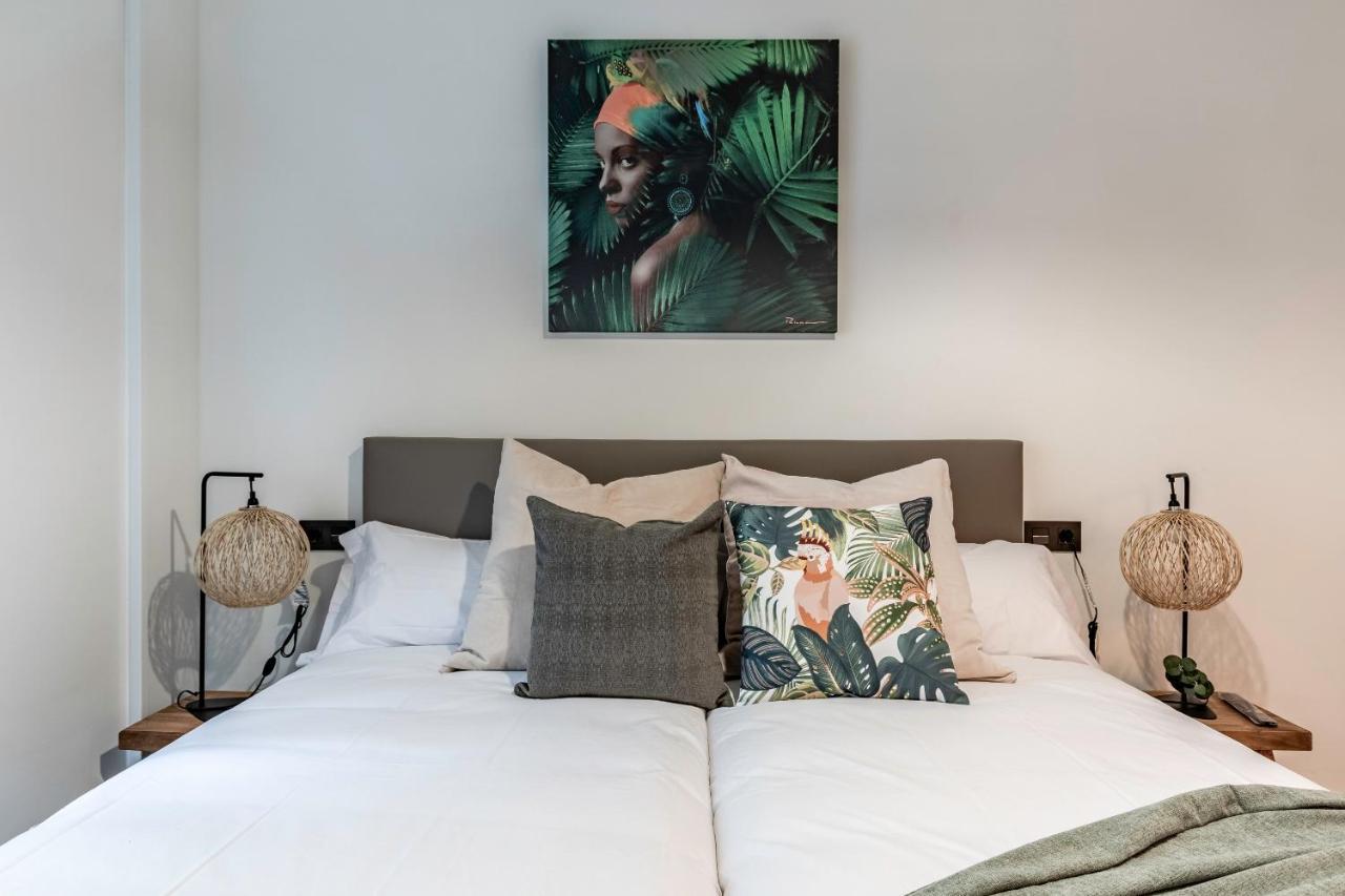 New! Lovely 4-Bedroom Loft In Bilbao Eksteriør billede