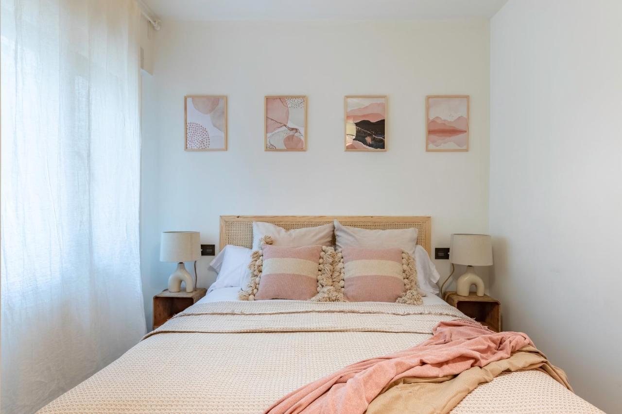 New! Lovely 4-Bedroom Loft In Bilbao Eksteriør billede